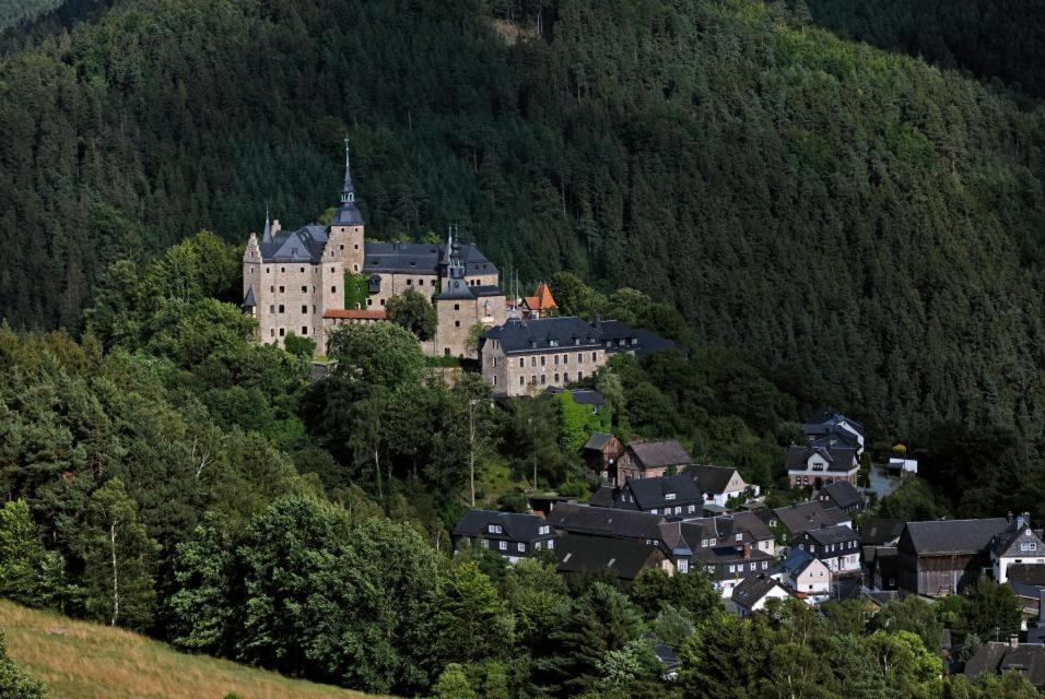 Tolle Ferienwohnung Mit Loggia In Schauenstein 100Qm Bei Hof An Der Saale Frankenwald 외부 사진